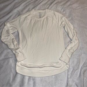 Athleta Ivory Women’s Crewneck Top size XXS